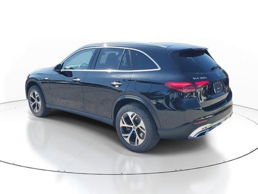 2025 Mercedes-Benz GLC 350e Base 4MATIC