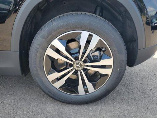 2025 Mercedes-Benz GLA 250 Base
