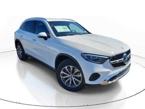 2026 Mercedes-Benz GLC 300 Base