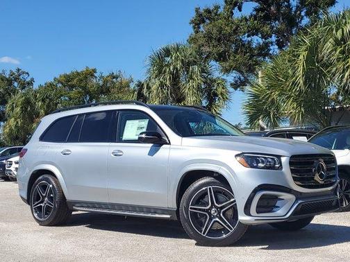 2026 Mercedes-Benz GLS 450