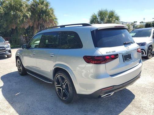 2026 Mercedes-Benz GLS 450