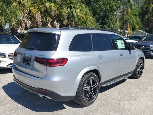 2026 Mercedes-Benz GLS 450