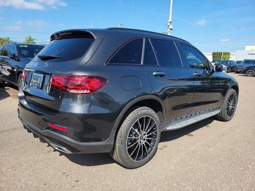 2022 Mercedes-Benz GLC 300 Base