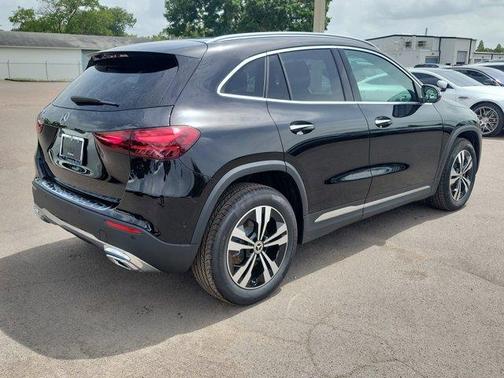 2025 Mercedes-Benz GLA 250 Base