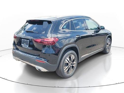 2025 Mercedes-Benz GLA 250 Base
