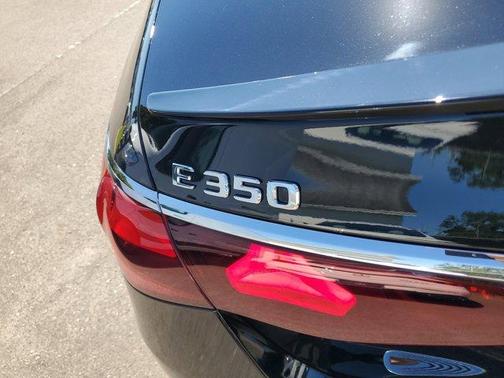 2026 Mercedes-Benz E-Class 350