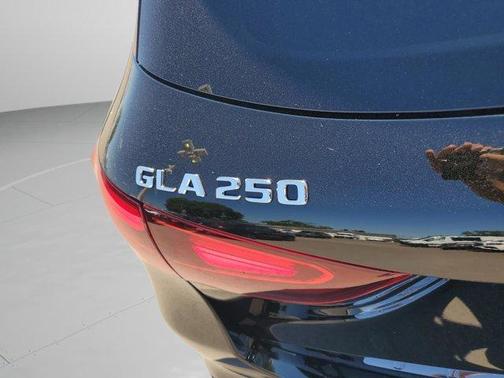 2025 Mercedes-Benz GLA 250 Base