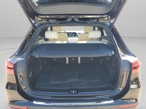 2025 Mercedes-Benz GLA 250 Base