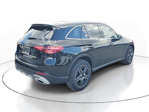 2026 Mercedes-Benz GLC 300 Base 4MATIC