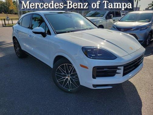 2024 Porsche Cayenne AWD