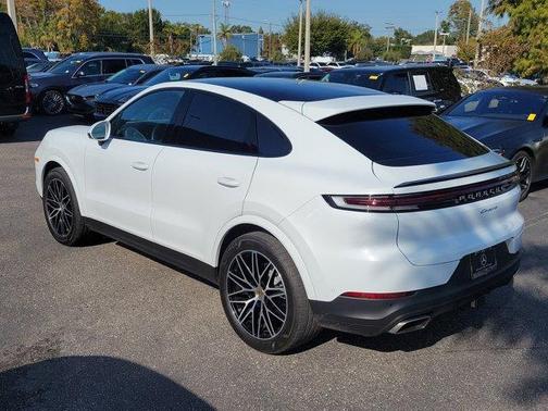 2024 Porsche Cayenne AWD