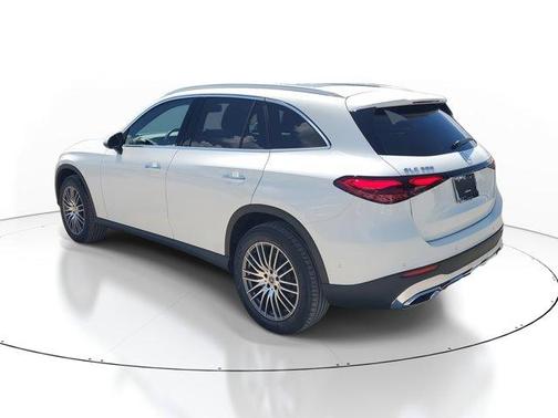 2026 Mercedes-Benz GLC 300 Base