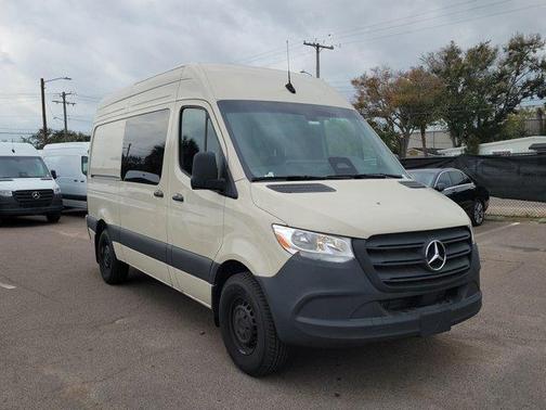 2025 Mercedes-Benz Sprinter 2500 144 WB