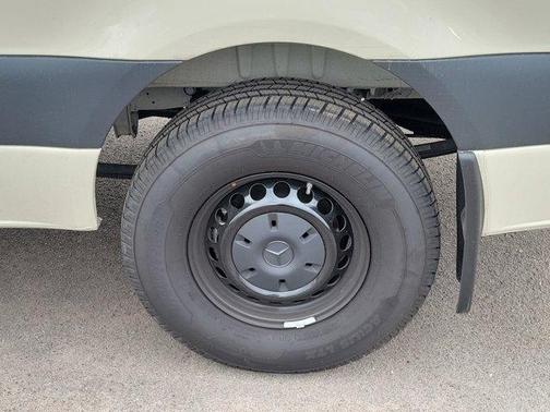 2025 Mercedes-Benz Sprinter 2500 144 WB