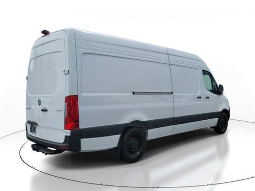 2025 Mercedes-Benz Sprinter 2500 High Roof