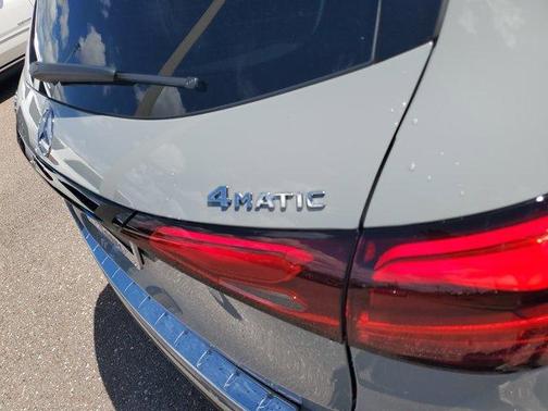 2025 Mercedes-Benz GLC 350e Base 4MATIC