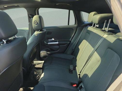 2026 Mercedes-Benz GLA 250 Base