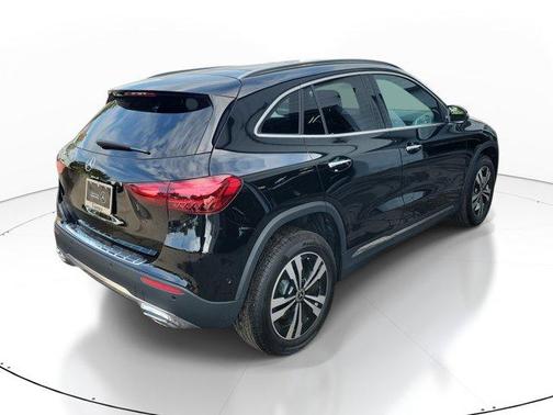 2026 Mercedes-Benz GLA 250 Base