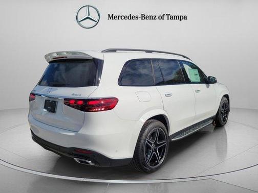 2026 Mercedes-Benz GLS 450 4MATIC