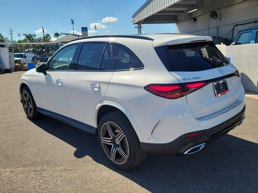 2026 Mercedes-Benz GLC 300 Base 4MATIC