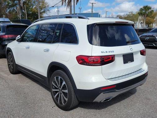 2022 Mercedes-Benz GLB 250 Base