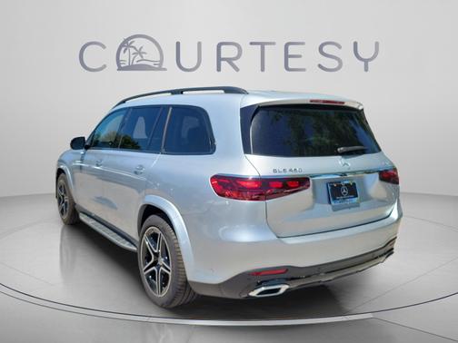 Cirrus Silver Metallic 2026 Mercedes-Benz GLS 450 4MATIC