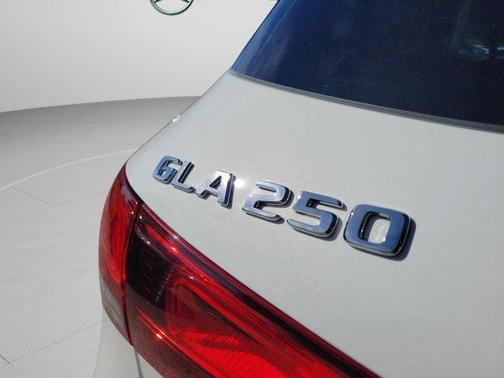 2023 Mercedes-Benz GLA 250 Base