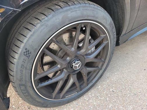 2025 Mercedes-Benz AMG GLE 53 Base