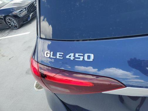 2025 Mercedes-Benz GLE 450 4MATIC