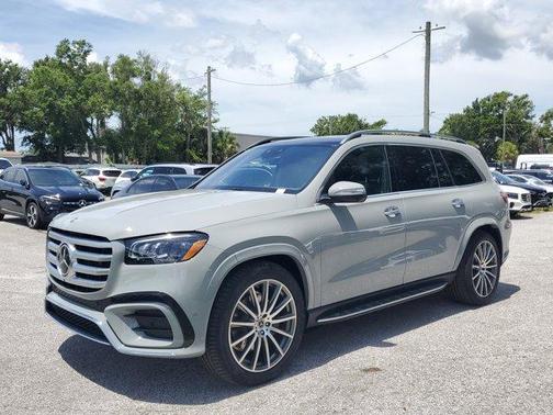 2025 Mercedes-Benz GLS 450 4MATIC