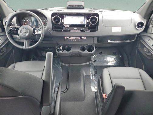 2025 Mercedes-Benz Sprinter 2500 144 WB