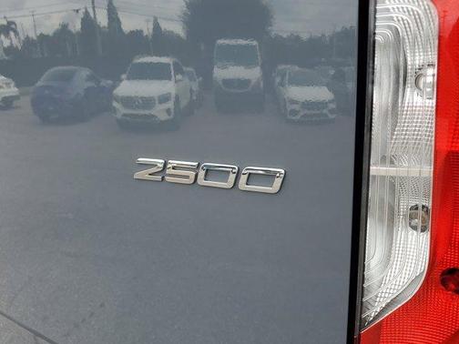 2025 Mercedes-Benz Sprinter 2500 144 WB