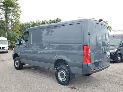 2025 Mercedes-Benz Sprinter 2500 144 WB