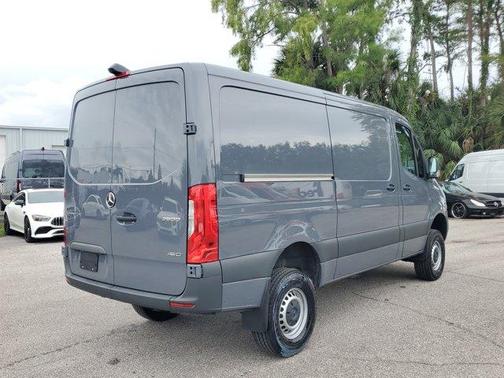 2025 Mercedes-Benz Sprinter 2500 144 WB