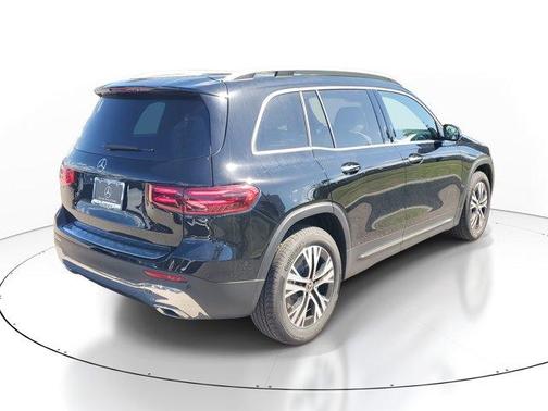 2026 Mercedes-Benz GLB 250 Base