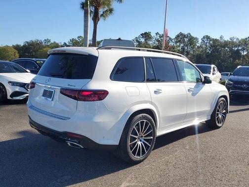 2026 Mercedes-Benz GLS 450