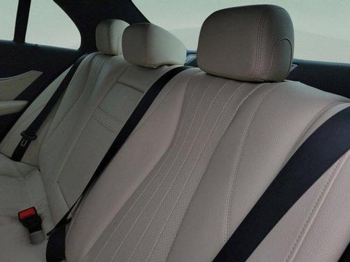 2022 Mercedes-Benz E-Class E 350