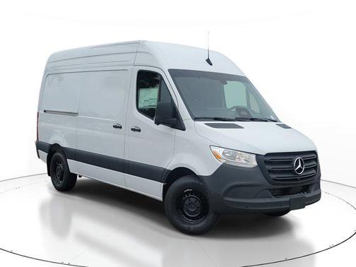 2025 Mercedes-Benz Sprinter 2500 Standard Roof