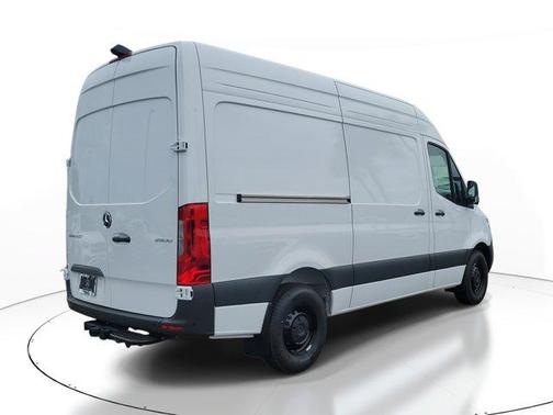 2025 Mercedes-Benz Sprinter 2500 Standard Roof