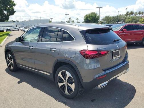 2025 Mercedes-Benz GLA 250 Base