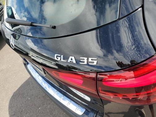 2025 Mercedes-Benz AMG GLA 35 Base