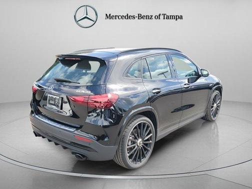 2025 Mercedes-Benz AMG GLA 35 Base