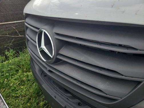 2026 Mercedes-Benz Sprinter 2500 Standard Roof