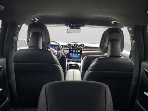 2025 Mercedes-Benz GLC 300 Base