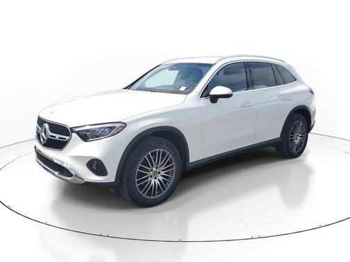 2025 Mercedes-Benz GLC 300 Base