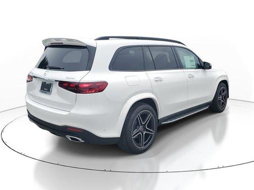2026 Mercedes-Benz GLS 450 