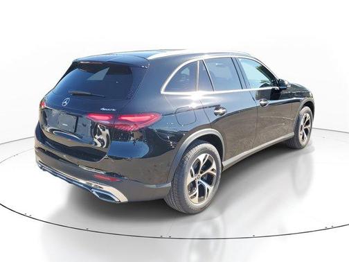 2025 Mercedes-Benz GLC 350e Base 4MATIC
