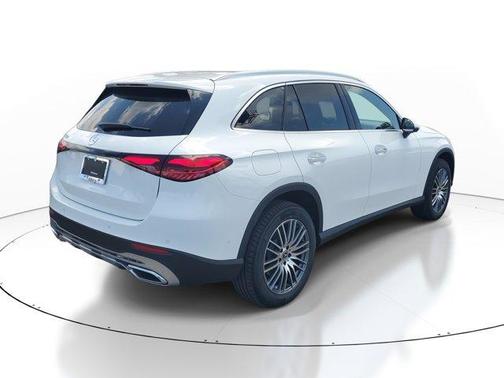 2025 Mercedes-Benz GLC 300 Base