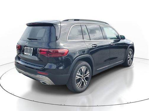 2026 Mercedes-Benz GLB 250 Base