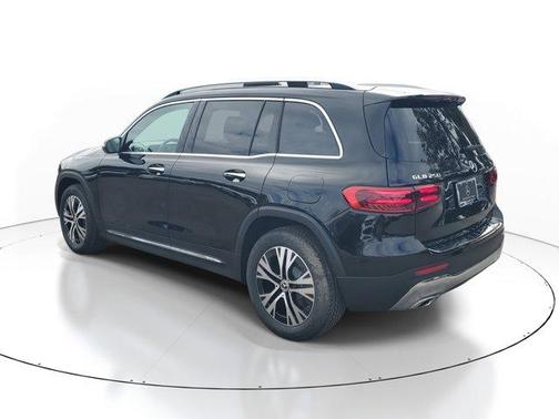 2026 Mercedes-Benz GLB 250 Base